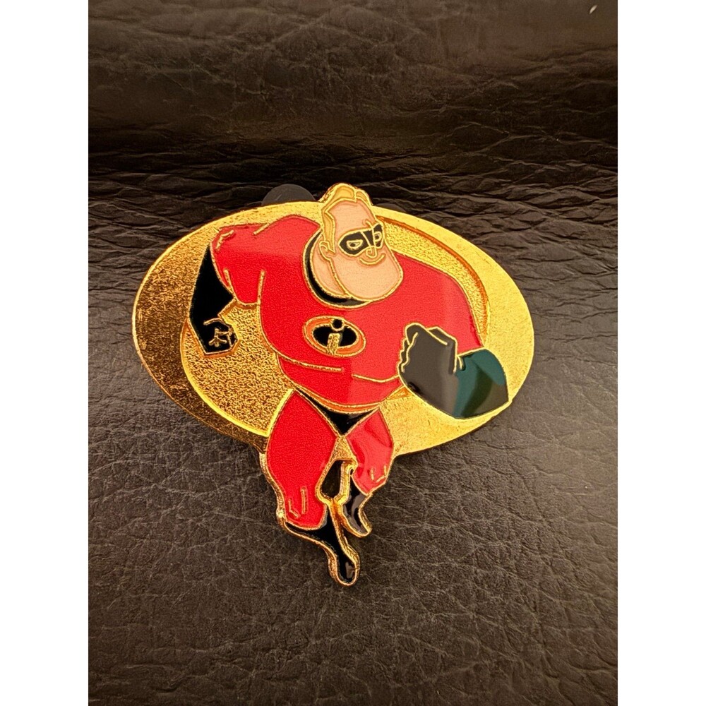 Mr. Incredible Gold The Incredibles 2 Individual Disney Trading Pin